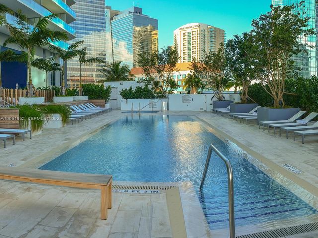 1300 Brickell Bay Drive 3804, Miami, FL 33131