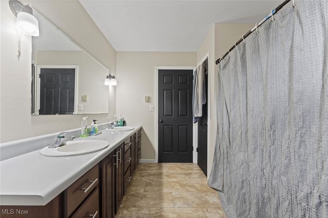 4278 Dudley Road, Mantua, OH 44255