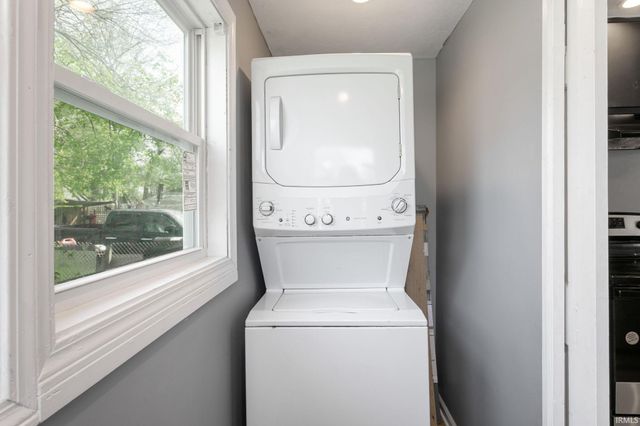 1419 Van Buren Street, South Bend, IN 46628