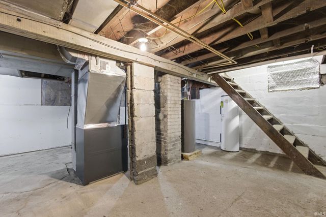 1419 Van Buren Street, South Bend, IN 46628