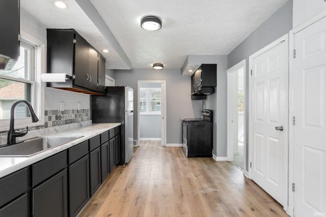 1419 Van Buren Street, South Bend, IN 46628