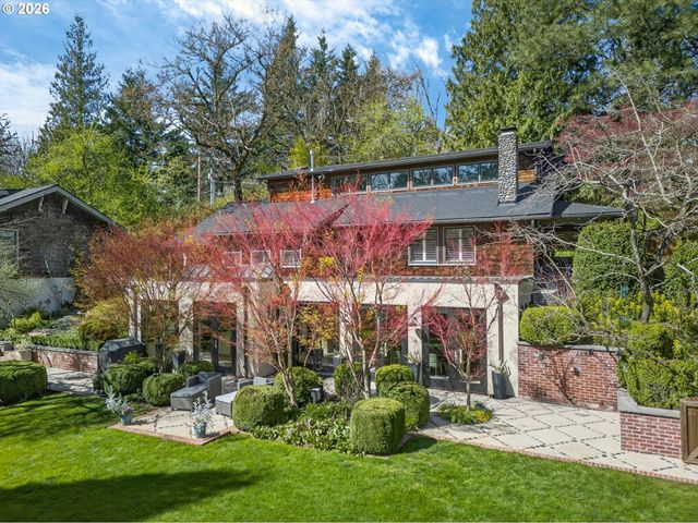 921 Sw 57TH Ave, Portland, OR 97221