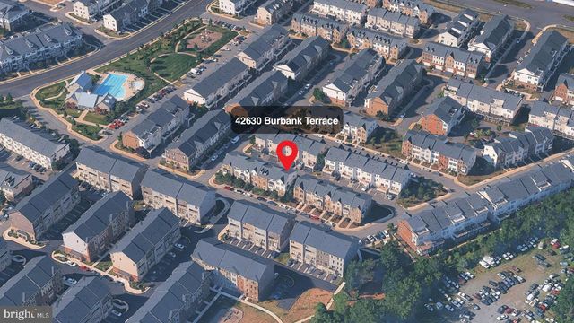 42630 BURBANK TER, Sterling, VA 20166