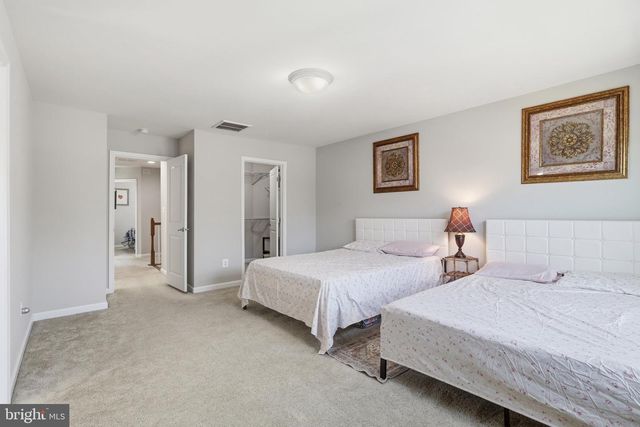 42630 BURBANK TER, Sterling, VA 20166