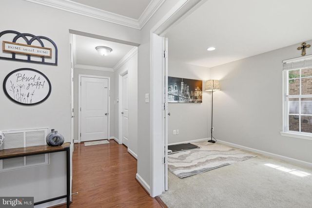 42630 BURBANK TER, Sterling, VA 20166