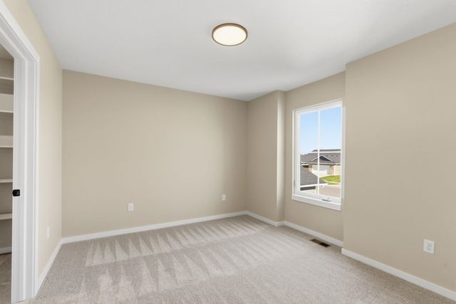 3861 W Longleaf St, Wichita, KS 67205
