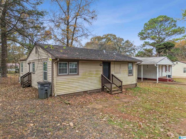 2512 CIRCLE DRIVE, Hueytown, AL 35023