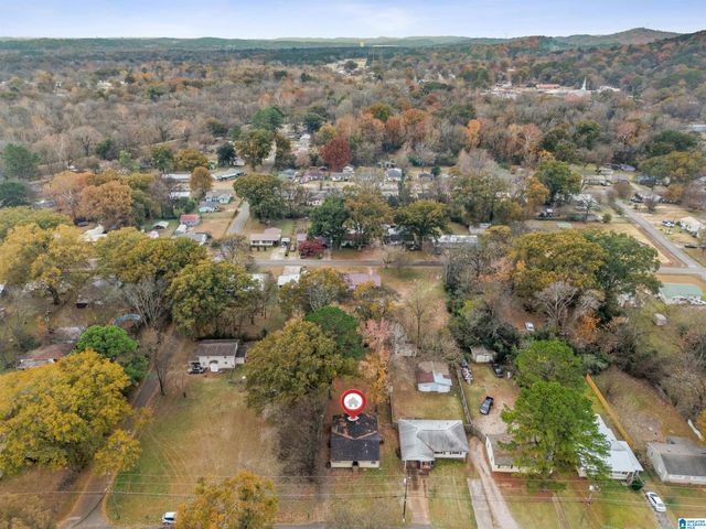 2512 CIRCLE DRIVE, Hueytown, AL 35023