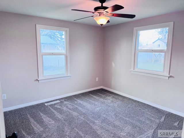 565 Lansing, Blackfoot, ID 83221