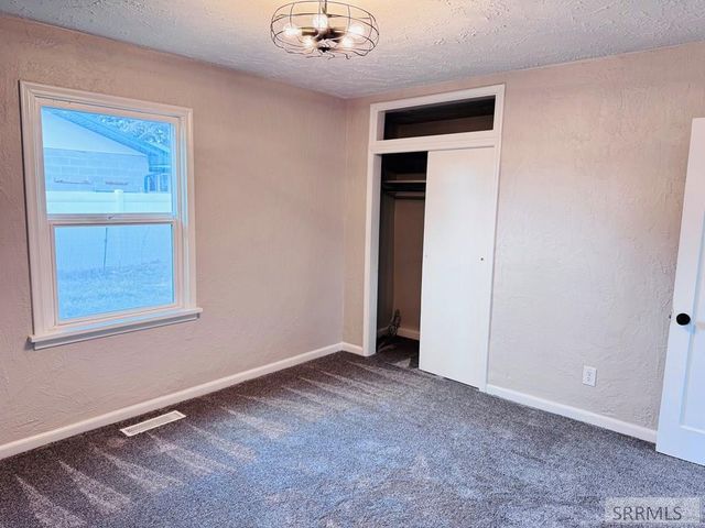 565 Lansing, Blackfoot, ID 83221