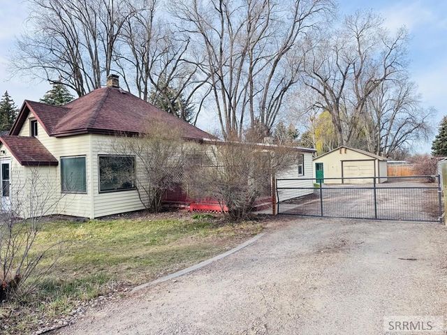 565 Lansing, Blackfoot, ID 83221