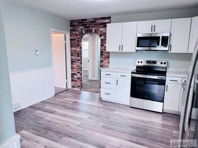 565 Lansing, Blackfoot, ID 83221