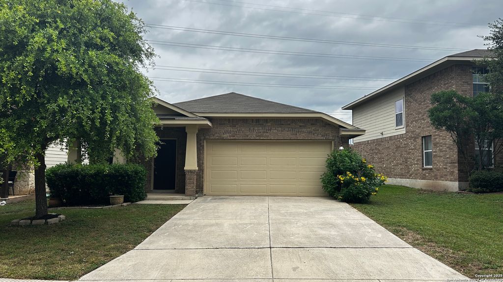 5727 SOUTHERN KNOLL, San Antonio, TX 78261