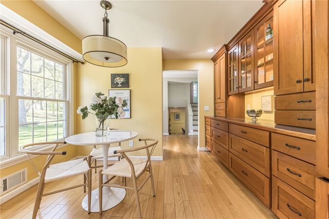12 Mountain Rise, Perinton, NY 14450