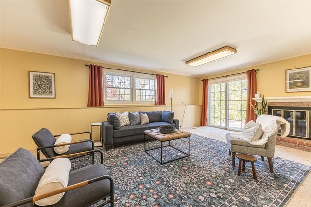 12 Mountain Rise, Perinton, NY 14450