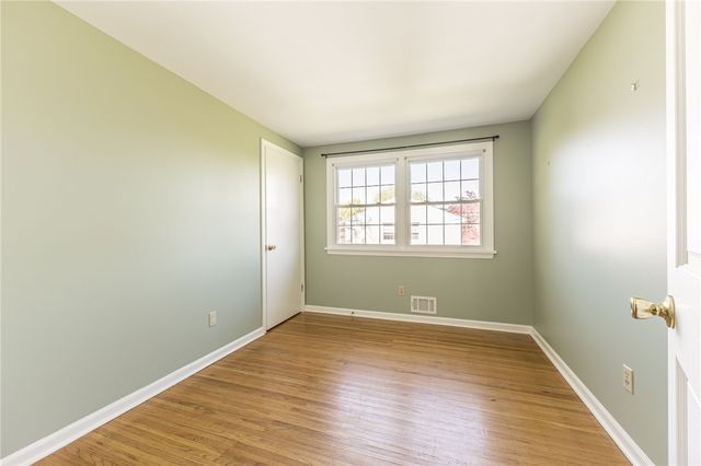 12 Mountain Rise, Perinton, NY 14450