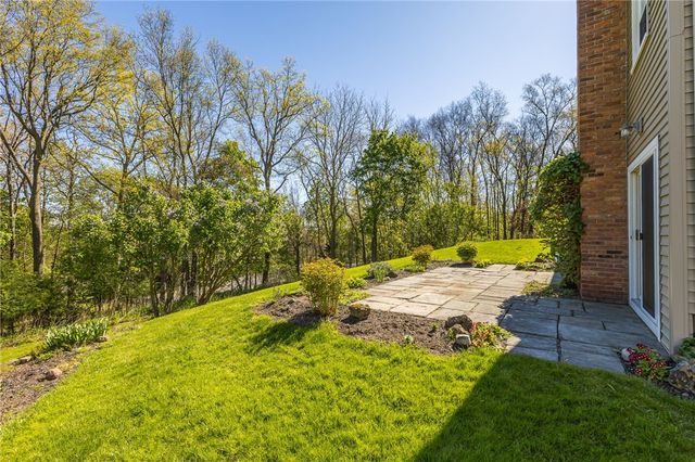 12 Mountain Rise, Perinton, NY 14450