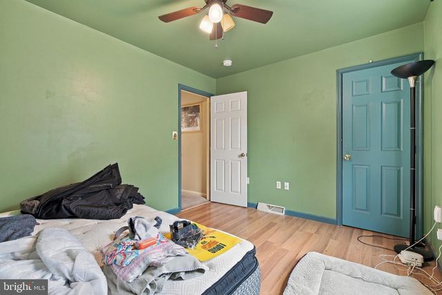 668 BLOSSOM HILL LN, Dallastown, PA 17313