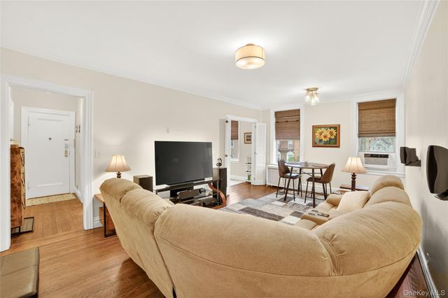 445 Gramatan Avenue EB3, Mount Vernon, NY 10552