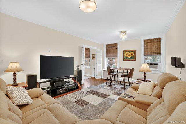 445 Gramatan Avenue EB3, Mount Vernon, NY 10552