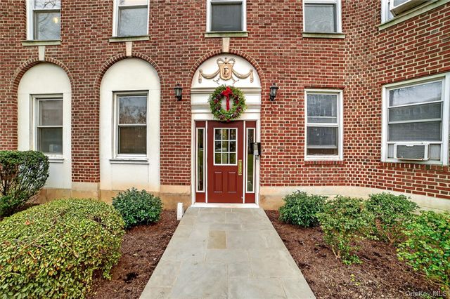 445 Gramatan Avenue EB3, Mount Vernon, NY 10552