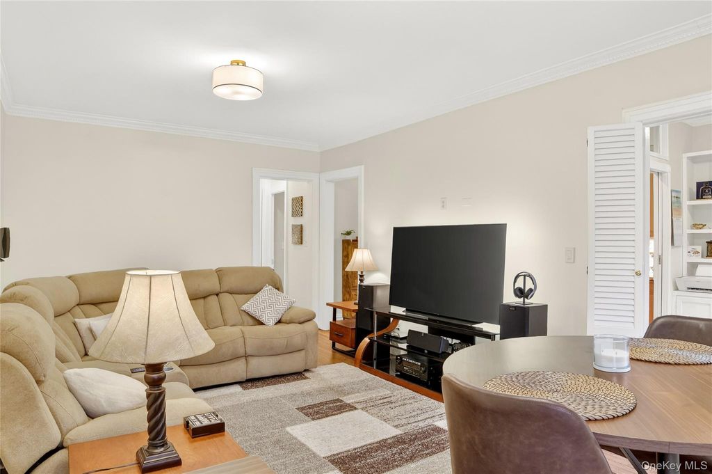 445 Gramatan Avenue EB3, Mount Vernon, NY 10552