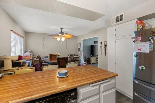 1929 Glenoaks 122, San Fernando, CA 91340