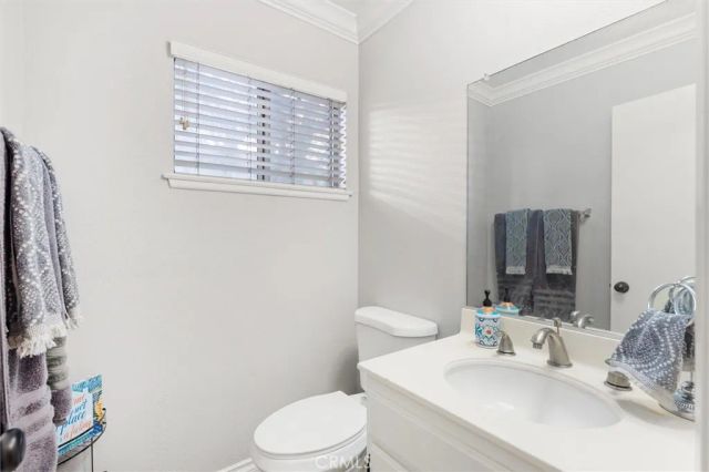 1929 Glenoaks 122, San Fernando, CA 91340