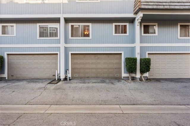 1929 Glenoaks 122, San Fernando, CA 91340
