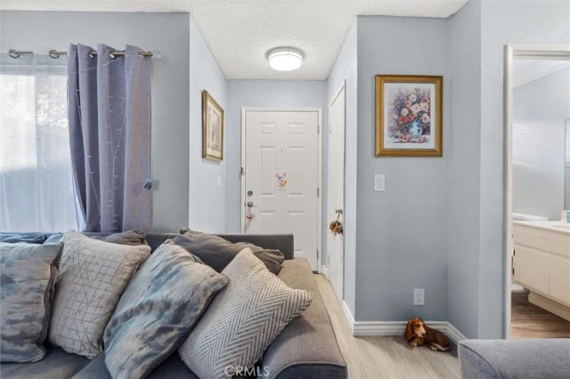 1929 Glenoaks 122, San Fernando, CA 91340