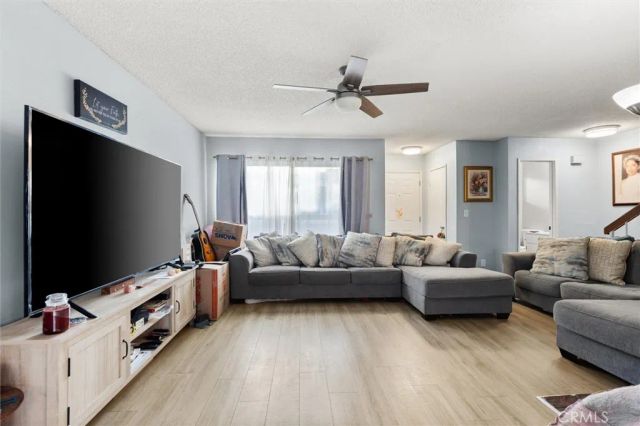 1929 Glenoaks 122, San Fernando, CA 91340