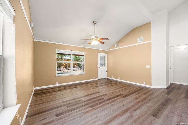 1651 Mountain Brk, Schertz, TX 78154