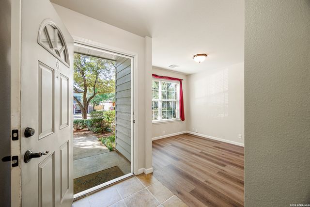 1651 Mountain Brk, Schertz, TX 78154