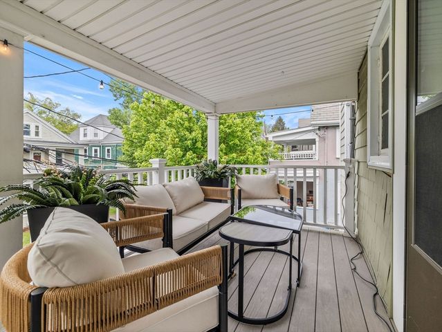 7 Dickson 2, Somerville, MA 02144