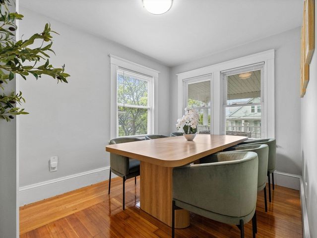 7 Dickson 2, Somerville, MA 02144