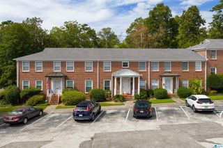 1902 Laurel Rd # B, Vestavia Hills, AL 35216