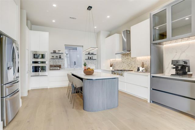 1116 Peden Street, Houston, TX 77006