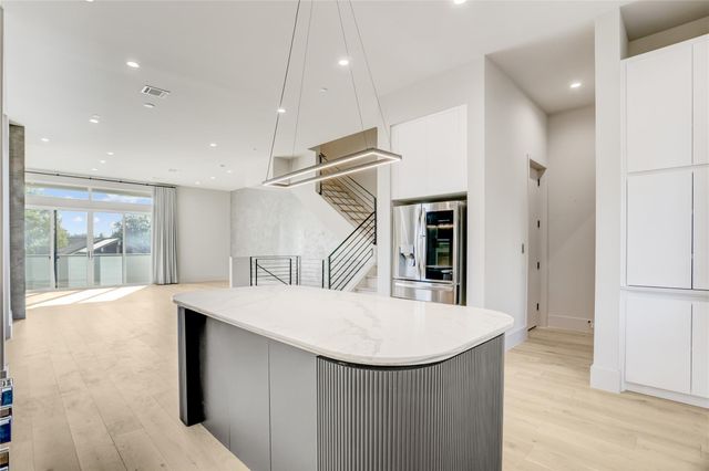 1116 Peden Street, Houston, TX 77006