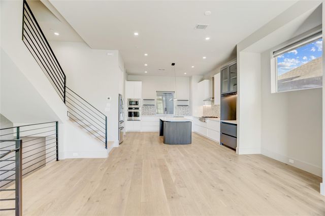 1116 Peden Street, Houston, TX 77006