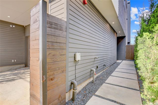 1116 Peden Street, Houston, TX 77006