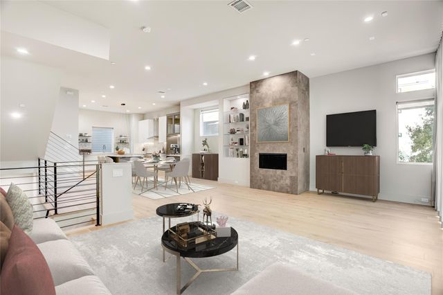 1116 Peden Street, Houston, TX 77006