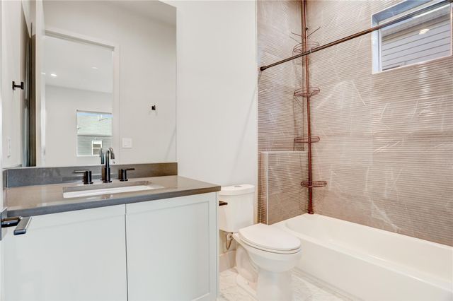 1116 Peden Street, Houston, TX 77006