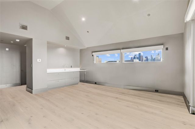 1116 Peden Street, Houston, TX 77006