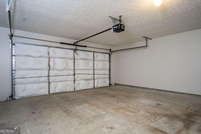 1078 River Plantatio Drive, Woodstock, GA 30188