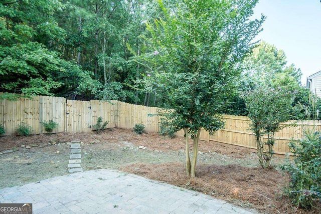 1078 River Plantatio Drive, Woodstock, GA 30188