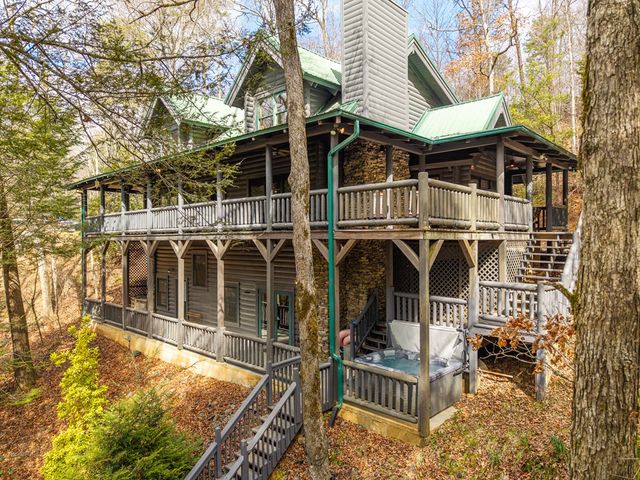 252 Branch Creek Road, Mccaysville, GA 30555