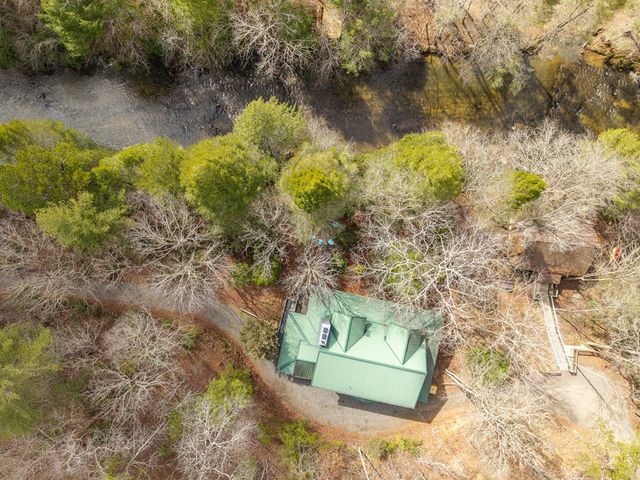 252 Branch Creek Road, Mccaysville, GA 30555