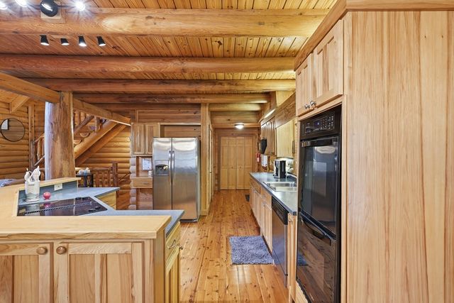 252 Branch Creek Road, Mccaysville, GA 30555