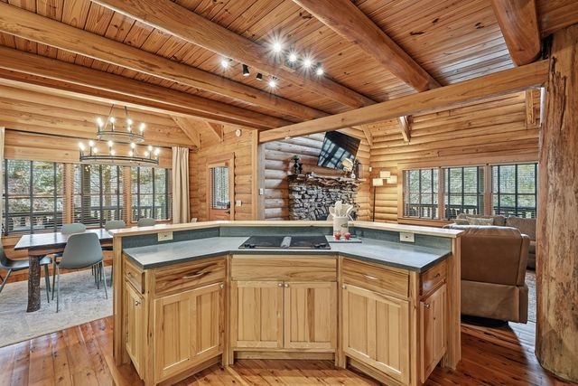 252 Branch Creek Road, Mccaysville, GA 30555