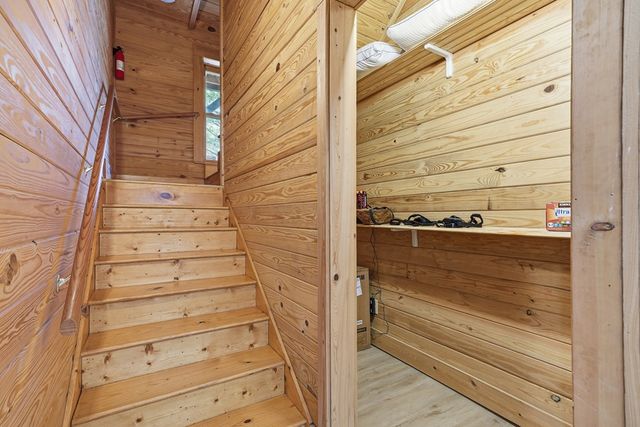 252 Branch Creek Road, Mccaysville, GA 30555